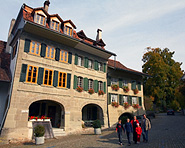 Läubliplatz in Laupen Läubliplatz in Laupen
