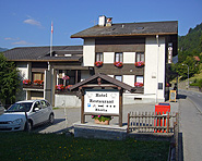 Hotel Rhätia