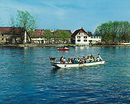Hotel + Fischrestaurant Zum Schiff