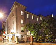 Hotel Alplodge Backpackers