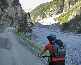 Ein Traum wird Wirklichkeit – Erlebnis «Alpin Bike» in 16 Etappen Ein Traum wird Wirklichkeit – Erlebnis «Alpin Bike» in 16 Etappen